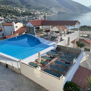 Makis Village-apartments Αγία Ευφημία